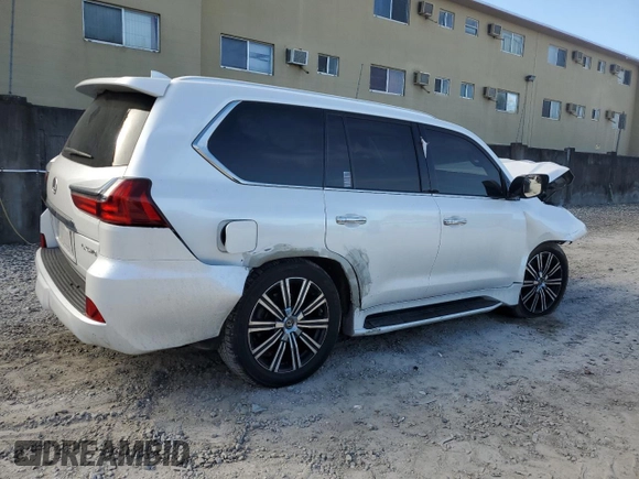 2018 Lexus LX 570 z VIN JTJHY7AX6J4279154, wystawiony jako Copart lot #87444804 z przebiegiem 96 716 mil mil oraz Nie do naprawy • Non repairable. Historia ofert i sprzedaży dostępna na DreamBid. Obrazek 3.