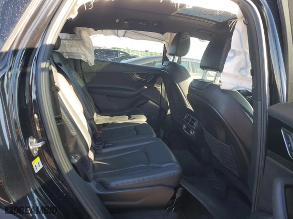 2017 Audi Q7 Prestige with VIN WA1VAAF70HD023127, listed as a Copart auction lot 45720565 with 120,482 mi miles and Salvage Title. Bid and sale history available at carsss.com. Image 10.