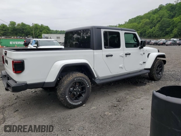 2024 Jeep Gladiator Sport S z VIN 1C6HJTAG0RL121370, wystawiony jako Copart lot #61211815 z przebiegiem 17 928 mil mil oraz Szkoda całkowita • Salvage title. Historia ofert i sprzedaży dostępna na DreamBid. Obrazek 3.