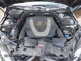 2011 Mercedes-Benz E-Class E 350 Luxury with VIN WDDHF5GB2BA356992, listed as a IAAI auction lot 41928058 with 125,525 mi miles. Bid and sale history available at carsss.com. Image 10.