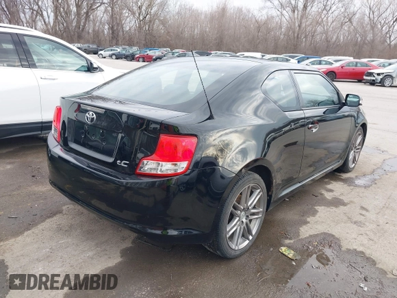 2012 Scion tC z VIN JTKJF5C72C3024241, wystawiony jako IAAI lot #41750123 z przebiegiem 136 695 mil mil oraz . Historia ofert i sprzedaży dostępna na DreamBid. Obrazek 4.