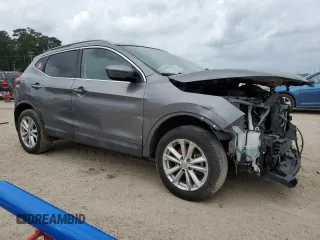 2017 Nissan Rogue SV with VIN JN1BJ1CP4HW013785, listed as a Copart auction lot 57387635 with 139,103 mi miles and Salvage title. Bid and sale history available at DreamBid. Image 4.