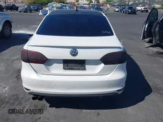 2014 Volkswagen Jetta GLI Autobahn with VIN 3VW5T7AJ8EM367002, listed as a IAAI auction lot 42032055 with 186,301 mi miles and . Bid and sale history available at DreamBid. Image 17.