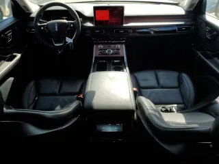 2024 Lincoln Aviator Reserve with VIN 5LM5J7XC9RGL00273, listed as a Copart auction lot 48043405 with 15,100 mi miles and Clean Title. Bid and sale history available at carsss.com. Image 8.