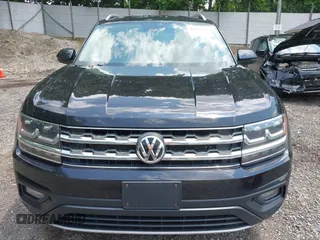2018 Volkswagen Atlas SE z VIN 1V2KR2CA4JC569589, wystawiony jako IAAI lot #42471911 z przebiegiem 91 859 mil mil oraz . Historia ofert i sprzedaży dostępna na DreamBid. Obrazek 12.