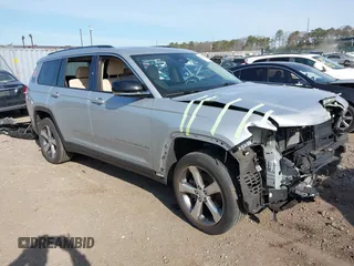 2021 Jeep Grand Cherokee Limited z VIN 1C4RJKBGXM8113052, wystawiony jako IAAI lot #42038893 z przebiegiem 47 071 mil mil oraz . Historia ofert i sprzedaży dostępna na DreamBid. Obrazek 1.