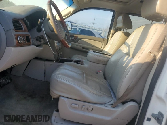 2007 GMC Yukon XL SLT with VIN 1GKFC16047J223455, listed as a Copart auction lot 48576125 with 0 mi miles and Salvage Title. Bid and sale history available at carsss.com. Image 7.