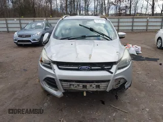 2014 Ford Escape Titanium with VIN 1FMCU9J94EUE51012, listed as a IAAI auction lot 41497105 with 153,031 mi miles. Bid and sale history available at carsss.com. Image 6.