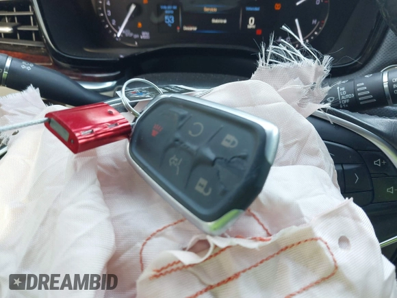 2017 Cadillac XT5 Luxury FWD with VIN 1GYKNBRS8HZ205769, listed as a IAAI auction lot 41865624 with 112,767 mi miles. Bid and sale history available at carsss.com. Image 11.