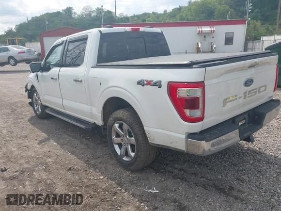2021 Ford F-150 XL z VIN 1FTFW1E83MFC86409, wystawiony jako IAAI lot #42214031 z przebiegiem 46 247 mil mil oraz . Historia ofert i sprzedaży dostępna na DreamBid. Obrazek 3.