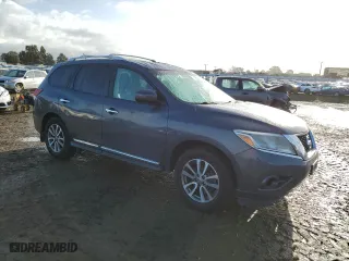 2013 Nissan Pathfinder SL with VIN 5N1AR2MMXDC612354, listed as a Copart auction lot 48559305 with 136,646 mi miles and Salvage Title. Bid and sale history available at carsss.com. Image 4.