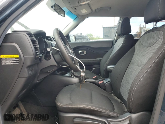 2018 Kia Soul + with VIN KNDJP3A59J7505944, listed as a Copart auction lot 50811405 with 102,451 mi miles and Clean Title. Bid and sale history available at carsss.com. Image 7.