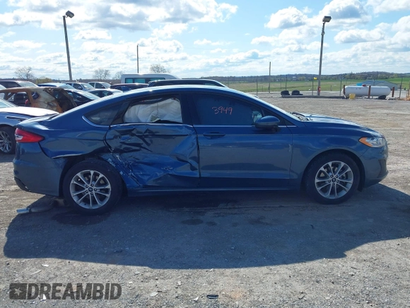 2019 Ford Fusion SE with VIN 3FA6P0HD3KR230962, listed as a IAAI auction lot 42053949 with 89,598 mi miles. Bid and sale history available at carsss.com. Image 13.