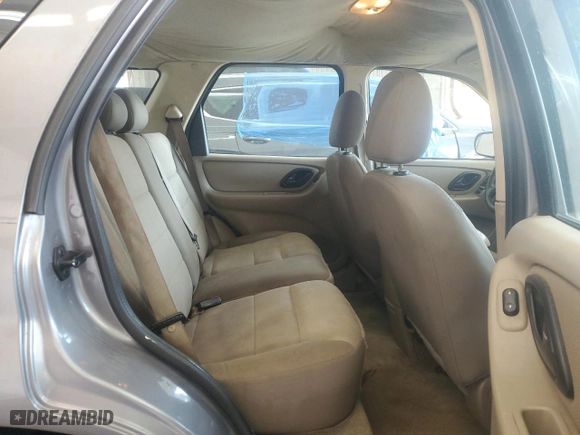 2007 Ford Escape XLS with VIN 1FMCU02Z47KA50729, listed as a Copart auction lot 62275934 with 304,945 mi miles and Salvage Title. Bid and sale history available at carsss.com. Image 10.
