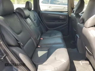 2005 Volvo V70 with VIN YV1SW612452461041, listed as a Copart auction lot 72137464 with 178,756 mi miles and Non Repairable. Bid and sale history available at carsss.com. Image 10.