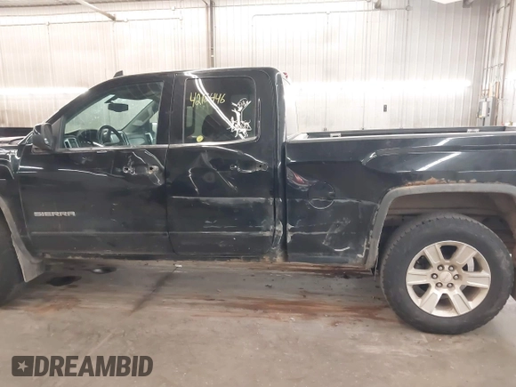 2015 GMC Sierra 1500 SLE z VIN 1GTV2UEC0FZ224982, wystawiony jako IAAI lot #42184446 z przebiegiem 183 712 mil mil oraz . Historia ofert i sprzedaży dostępna na DreamBid. Obrazek 6.