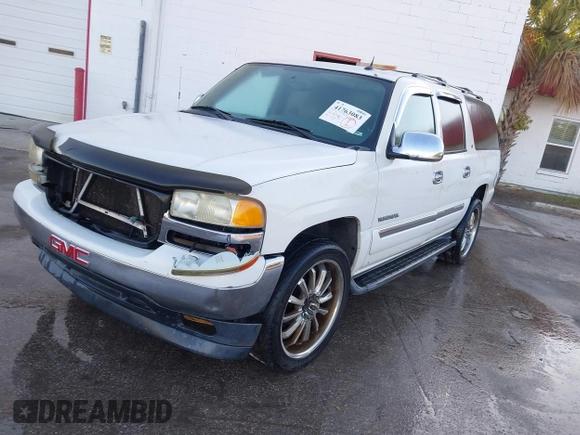 2005 GMC Yukon XL SLT with VIN 3GKEC16Z35G243754, listed as a IAAI auction lot 41763083 with 219,014 mi miles. Bid and sale history available at carsss.com. Image 2.