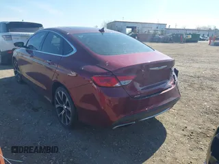 2015 Chrysler 200 C z VIN 1C3CCCEG8FN598172, wystawiony jako IAAI lot #42077144 z przebiegiem 130 717 mil mil oraz . Historia ofert i sprzedaży dostępna na DreamBid. Obrazek 3.