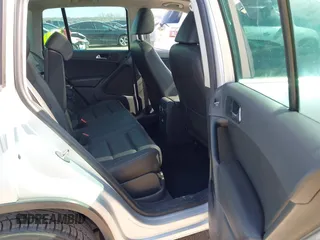 2013 Volkswagen Tiguan SE with VIN WVGAV7AX4DW545658, listed as a IAAI auction lot 41523168 with 188,729 mi miles and . Bid and sale history available at DreamBid. Image 8.