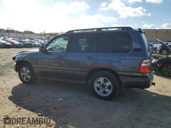 2004 Toyota Land Cruiser with VIN JTEHT05J642066280, listed as a Copart auction lot 83597104 with 121,373 mi miles and Salvage Title. Bid and sale history available at carsss.com. Image 2.