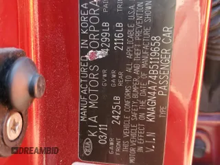 2011 Kia Optima EX z VIN KNAGN4A74B5119658, wystawiony jako Copart lot #56849105 z przebiegiem 117 269 mil mil oraz Szkoda całkowita • Salvage title. Historia ofert i sprzedaży dostępna na DreamBid. Obrazek 12.