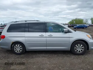 2010 Honda Odyssey EX z VIN 5FNRL3H44AB101312, wystawiony jako IAAI lot #42264744 z przebiegiem 173 917 mil mil oraz . Historia ofert i sprzedaży dostępna na DreamBid. Obrazek 14.