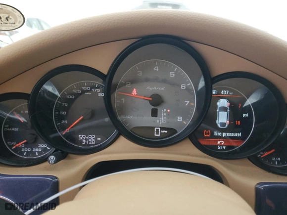 2012 Porsche Panamera S Hybrid with VIN WP0AD2A73CL045159, listed as a Copart auction lot 46129455 with 55,432 mi miles and Salvage Title. Bid and sale history available at carsss.com. Image 9.