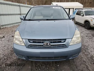 2009 Kia Sedona with VIN KNDMB133296298360, listed as a Copart auction lot 84621084 with 65,259 mi miles and Salvage Title. Bid and sale history available at carsss.com. Image 5.