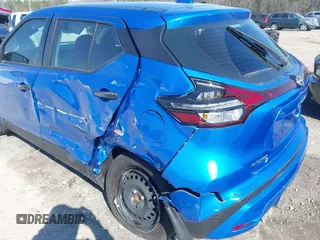2023 Nissan Kicks S with VIN 3N1CP5BV4PL559498, listed as a IAAI auction lot 41669632 with 32,699 mi miles. Bid and sale history available at carsss.com. Image 17.