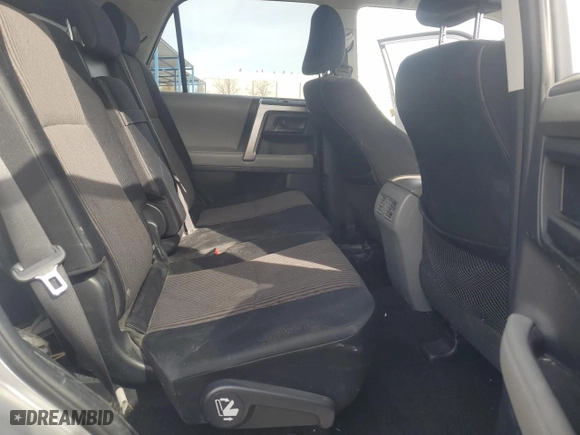 2011 Toyota 4Runner SR5 with VIN JTEZU5JR5B5016881, listed as a Copart auction lot 49498925 with 147,404 mi miles and Salvage Title. Bid and sale history available at carsss.com. Image 11.