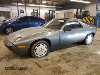 1984 Porsche 928 z VIN WP0JB0925ES861303, wystawiony jako Copart lot #41979575 z przebiegiem 114 593 mil mil oraz Nie do naprawy. Historia ofert i sprzedaży dostępna na DreamBid. Obrazek 1.