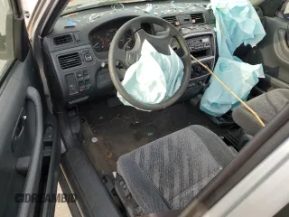 2001 Honda CR-V LX z VIN JHLRD28451S018453, wystawiony jako Copart lot #50223485 z przebiegiem 143 894 mil mil oraz Szkoda całkowita • Salvage title. Historia ofert i sprzedaży dostępna na DreamBid. Obrazek 8.