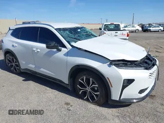 2025 Toyota Crown XLE z VIN JTDACAAJ7S3006680, wystawiony jako IAAI lot #42234773 z przebiegiem 7989 mil mil oraz . Historia ofert i sprzedaży dostępna na DreamBid. Obrazek 1.