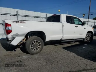 2017 Toyota Tundra 2WD SR with VIN 5TFTY5F16HX009503, listed as a Copart auction lot 84199964 with 119,255 mi miles and Salvage Title. Bid and sale history available at carsss.com. Image 3.