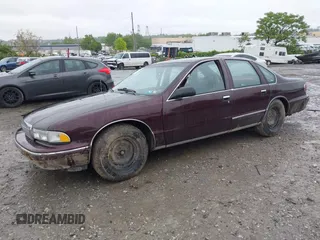 1995 Chevrolet Caprice with VIN 1G1BL52P7SR176512, listed as a IAAI auction lot 42231251 with Not provided miles and . Bid and sale history available at DreamBid. Image 2.