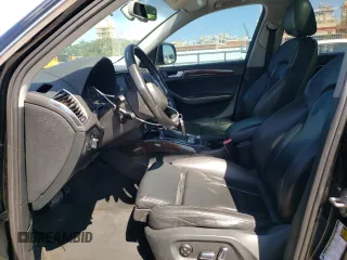 2014 Audi Q5 Premium Plus z VIN WA1DGAFP9EA130412, wystawiony jako Copart lot #56852895 z przebiegiem 189 901 mil mil oraz Szkoda całkowita • Salvage title. Historia ofert i sprzedaży dostępna na DreamBid. Obrazek 7.