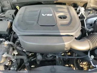 2017 Jeep Grand Cherokee Trailhawk z VIN 1C4RJFLG1HC737735, wystawiony jako Copart lot #67543745 z przebiegiem 82 126 mil mil oraz Szkoda całkowita • Salvage title. Historia ofert i sprzedaży dostępna na DreamBid. Obrazek 15.