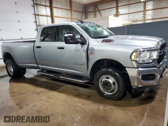 2024 Ram 3500 Big Horn with VIN 3C63RRHLXRG165494, listed as a Copart auction lot 80428054 with 47,791 mi miles and Clean Title. Bid and sale history available at carsss.com. Image 4.