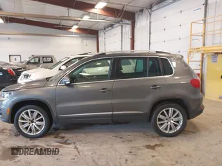 2012 Volkswagen Tiguan SE with VIN WVGBV7AX6CW093750, listed as a IAAI auction lot 42329775 with 117,509 mi miles and . Bid and sale history available at DreamBid. Image 14.
