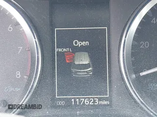 2015 Toyota Highlander XLE z VIN 5TDKKRFH0FS076120, wystawiony jako IAAI lot #42131646 z przebiegiem 117 623 mil mil oraz . Historia ofert i sprzedaży dostępna na DreamBid. Obrazek 15.