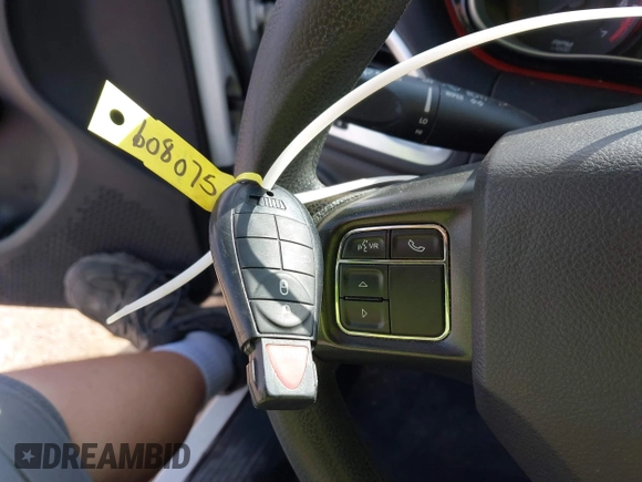 2016 Dodge Dart SE с VIN 1C3CDFAA8GD608075, выставлен на аукционе IAAI как лот 42564077 с пробегом 114 662 миль миль и . История ставок и продаж доступна на DreamBid. Изображение 11.