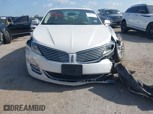 2016 Lincoln MKZ z VIN 3LN6L2G98GR618707, wystawiony jako IAAI lot #42569269 z przebiegiem 159 545 mil mil oraz . Historia ofert i sprzedaży dostępna na DreamBid. Obrazek 13.