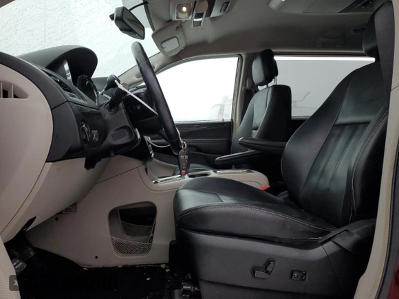 2017 Dodge Grand Caravan Crew Plus with VIN 2C4RDGDG9HR754866, listed as a Copart auction lot 42341225 with 213,458 mi miles and Salvage Title. Bid and sale history available at DreamBid. Image 7.