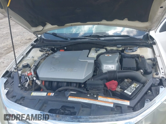 2010 Ford Fusion Hybrid with VIN 3FADP0L31AR179076, listed as a IAAI auction lot 42427753 with 240,938 mi miles and . Bid and sale history available at DreamBid. Image 10.