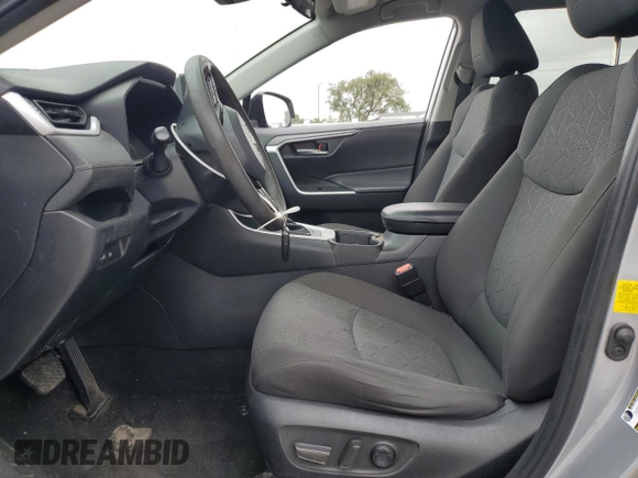 2022 Toyota RAV4 XLE with VIN 2T3W1RFV7NC192617, listed as a Copart auction lot 59564535 with 70,635 mi miles and Salvage title. Bid and sale history available at DreamBid. Image 7.