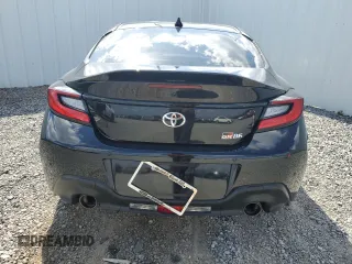 2023 Toyota 86 Premium with VIN JF1ZNBF13P8765970, listed as a Copart auction lot 46918365 with 10,992 mi miles and Salvage Title. Bid and sale history available at carsss.com. Image 6.