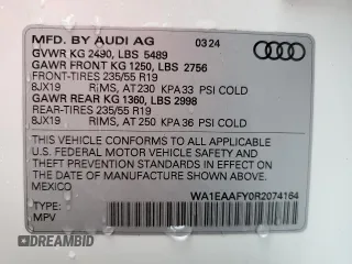 2024 Audi Q5 S line Premium Plus z VIN WA1EAAFY0R2074164, wystawiony jako Copart lot #51284815 z przebiegiem 1 324 mil mil oraz Szkoda całkowita • Salvage title. Historia ofert i sprzedaży dostępna na DreamBid. Obrazek 14.