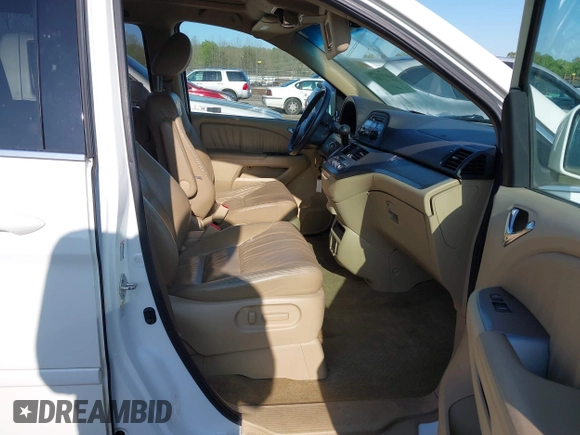 2010 Honda Odyssey EX-L with VIN 5FNRL3H72AB097626, listed as a IAAI auction lot 41971185 with 185,048 mi miles. Bid and sale history available at carsss.com. Image 5.