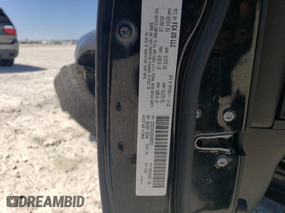 2016 Chrysler 300 Limited with VIN 2C3CCAAG2GH282531, listed as a Copart auction lot 48050965 with 195,634 mi miles and Salvage Title. Bid and sale history available at carsss.com. Image 12.