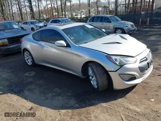 2013 Hyundai Genesis Coupe 3.8 R-Spec with VIN KMHHU6KJ9DU106263, listed as a IAAI auction lot 41678274 with 172,294 mi miles. Bid and sale history available at carsss.com. Image 1.